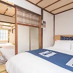 Guesthouse Oneworld Shijo四条京町屋