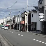 京の宿 西大路 Familie