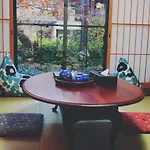 Kumomachiya Takasegawa