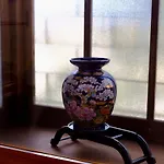 Tsurui Goshonishi 鶴居御所西