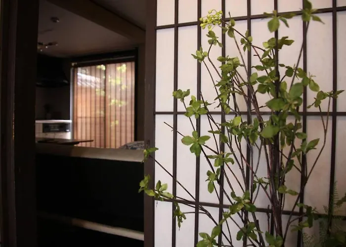 Nadeshiko House