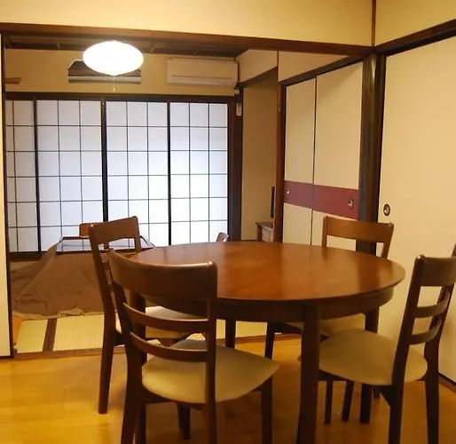 Neneko House