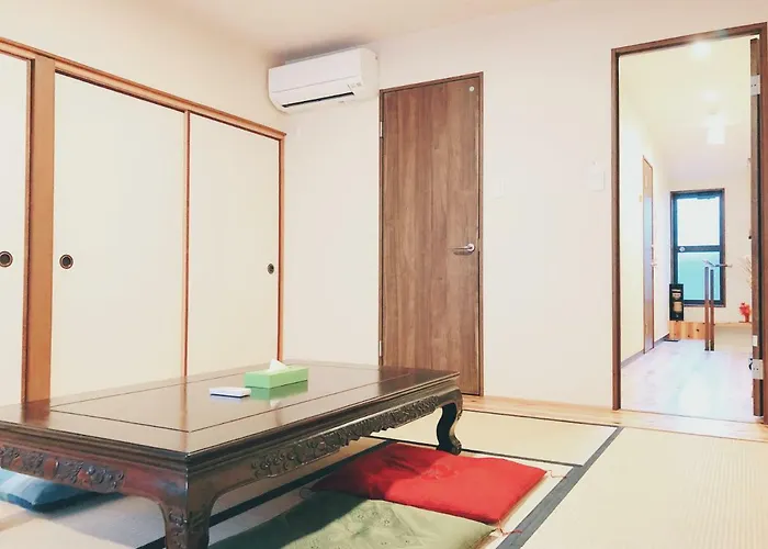 Kyoto Shijo Guest House Ayaomiya Villa