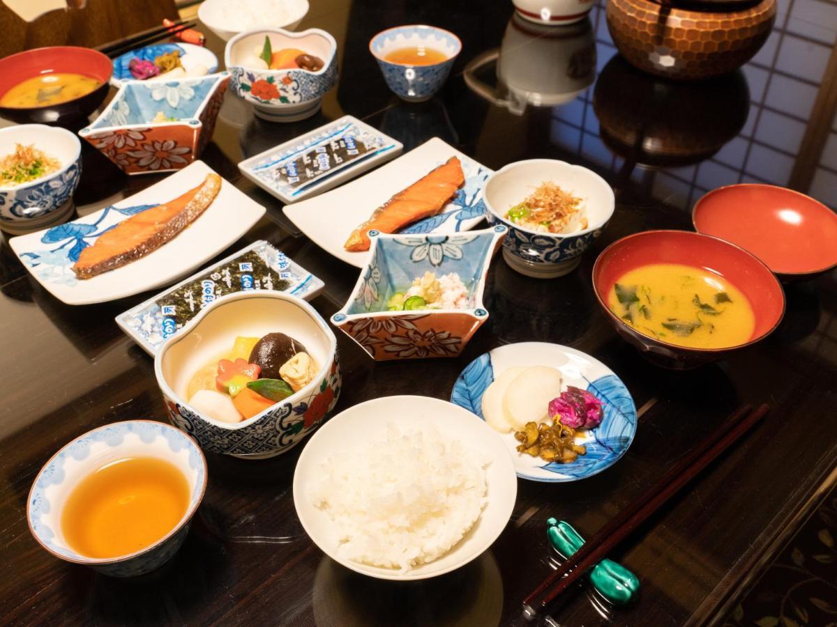Fujiya 3*