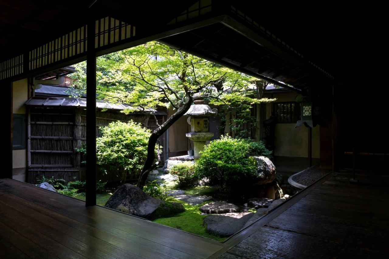 Sakura Kyoto