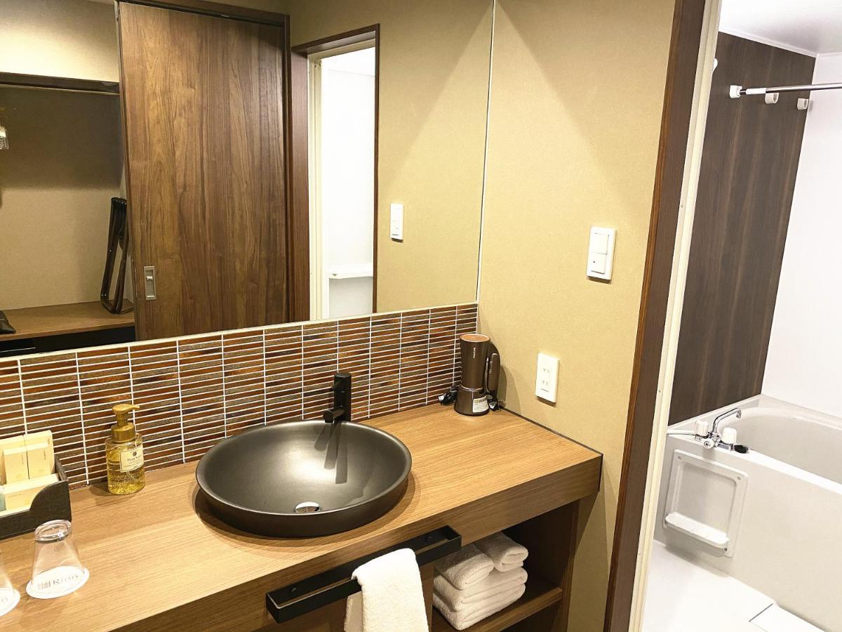 Rinn Station West Hotel 3*