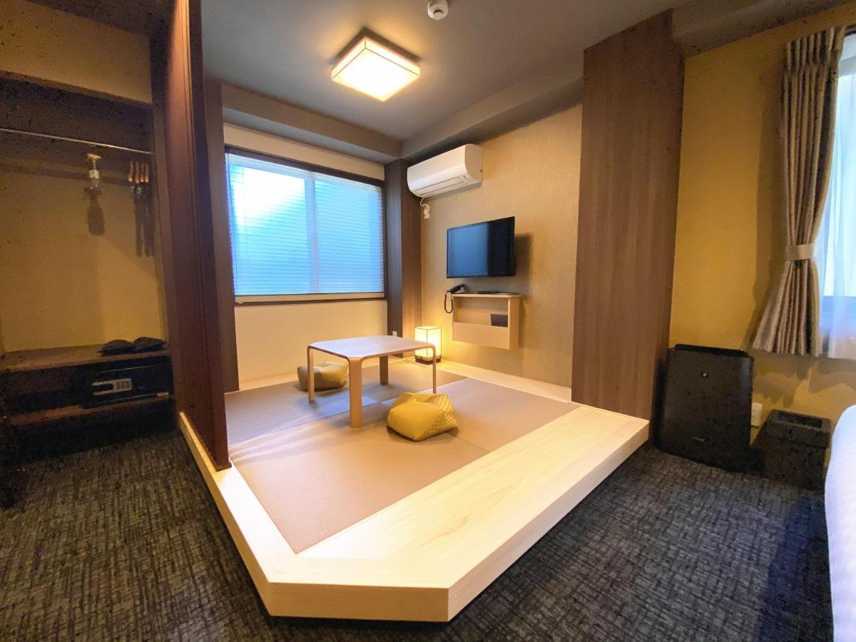 Hotel Rinn Station West