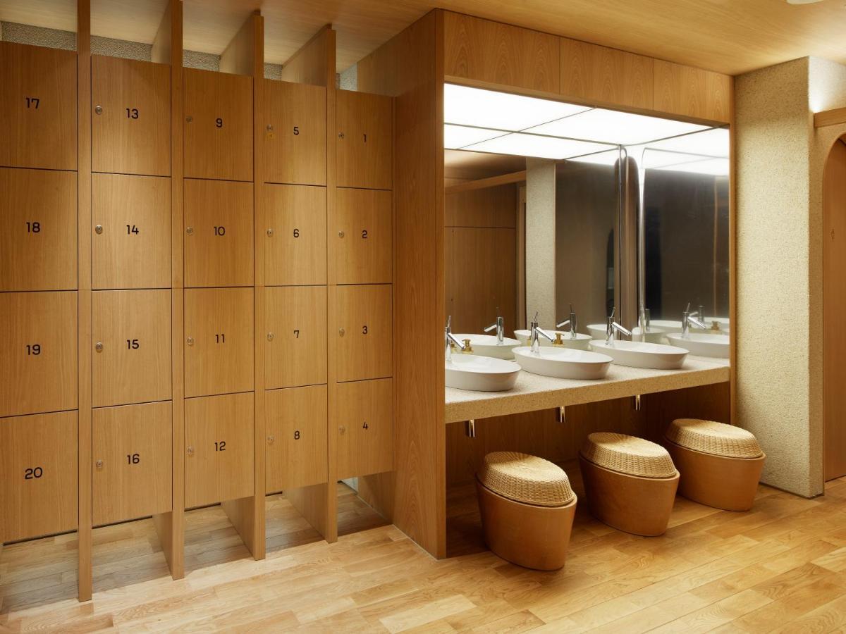 Androoms Shichijo Hotel