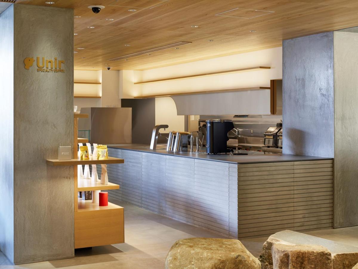 Androoms Shichijo Hotel 3*