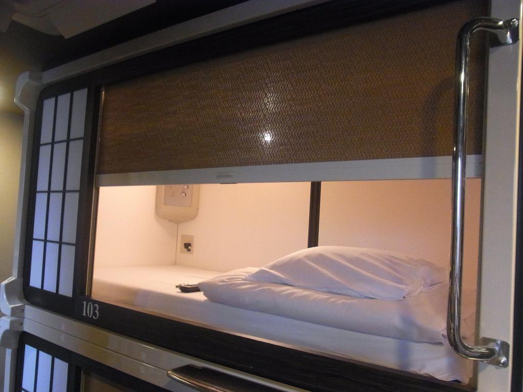 Capsule Capsule hotel Kyoto
