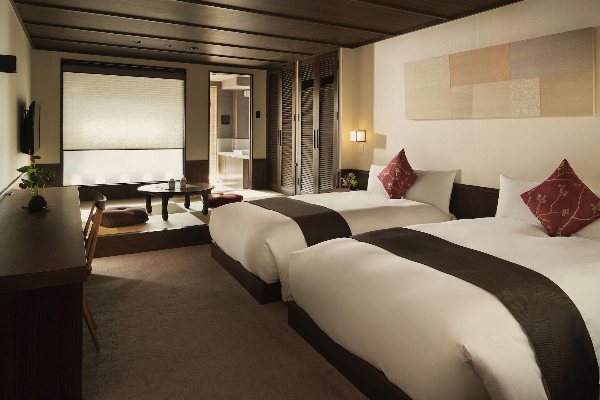 Hotel The Junei Imperial Palace West