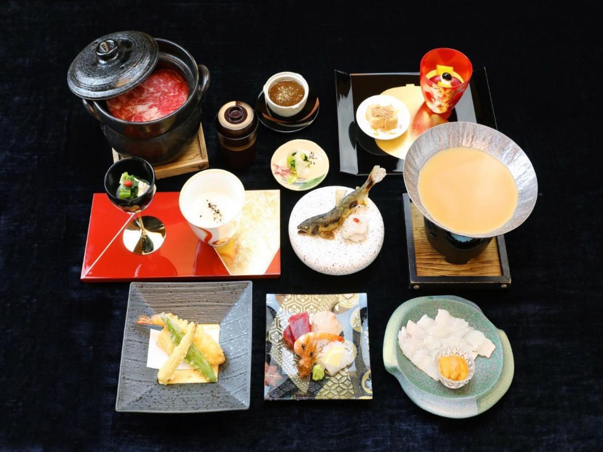 Hotel Sun Members Saga