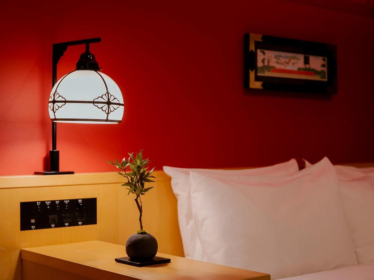 Hotel Gracery Sanjo