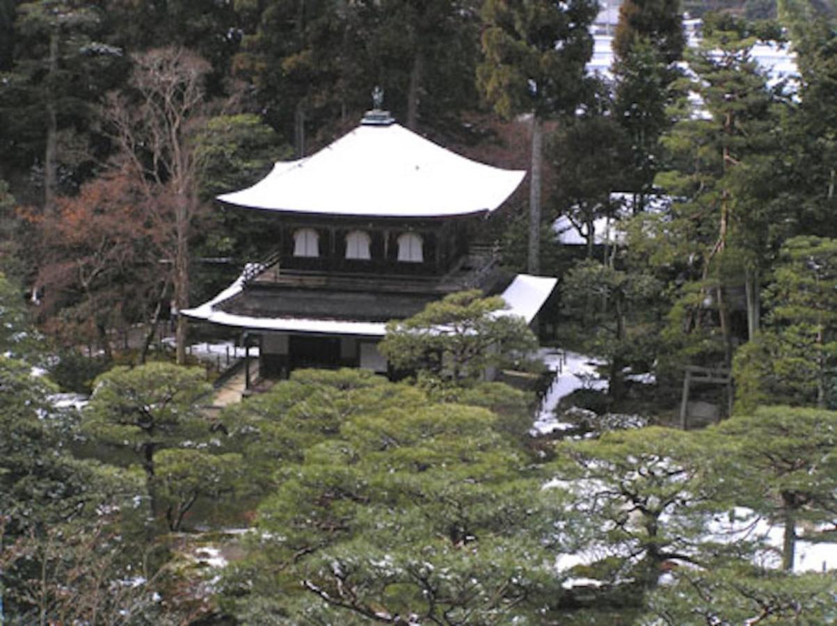 Hyakumanben Cross *