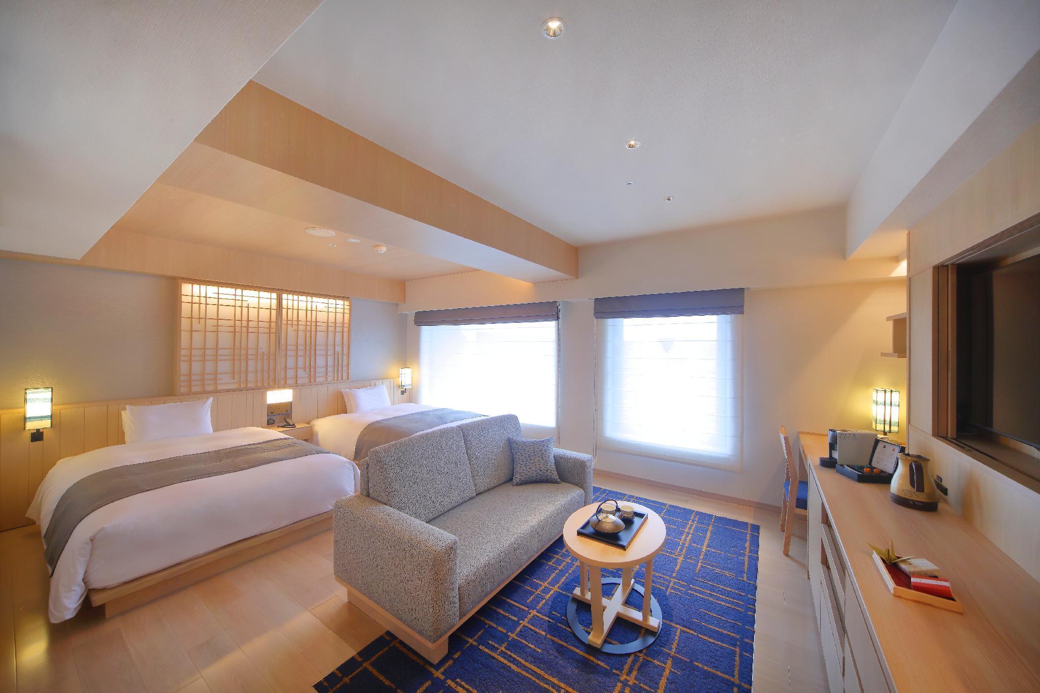 Sh By The Square Kiyamachi Hotel 4*