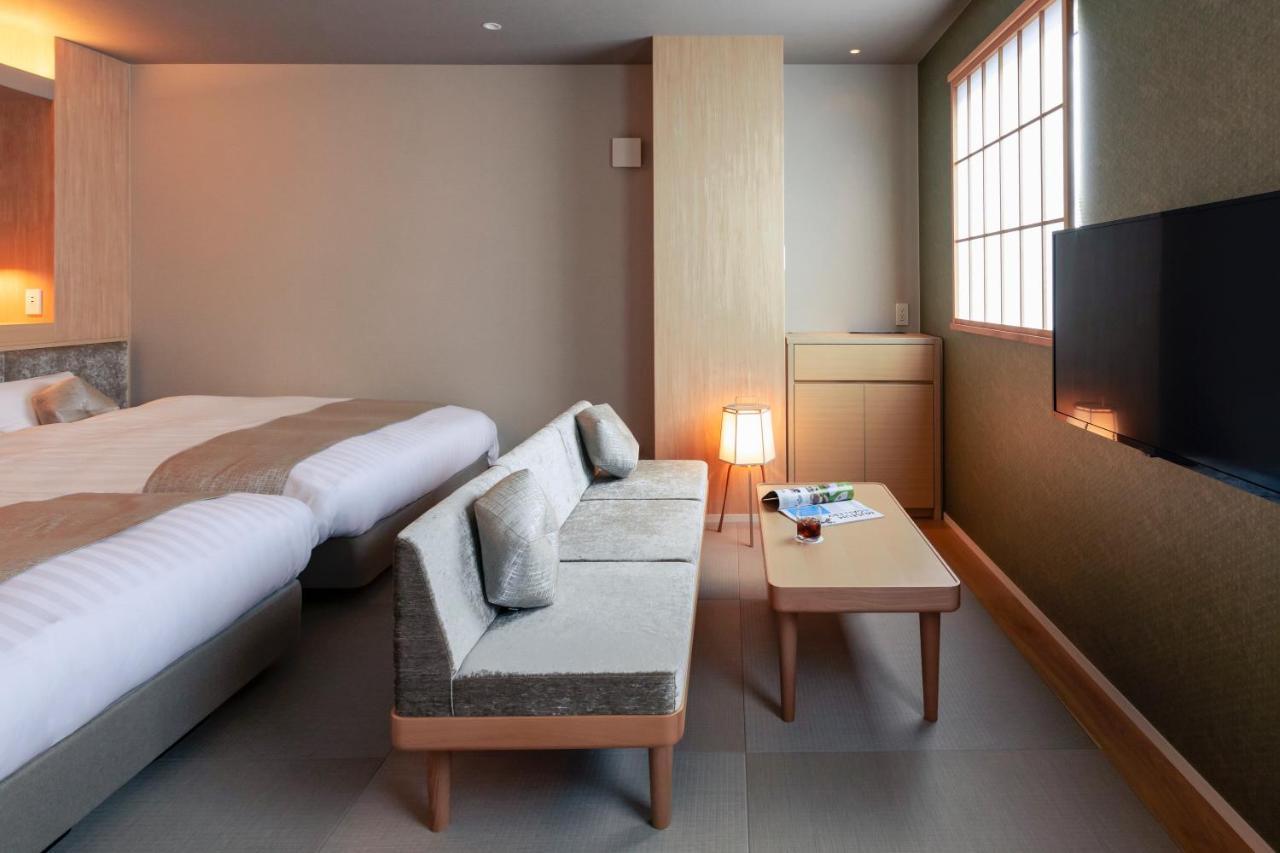 Rinn Horikawa Gojo Hotel