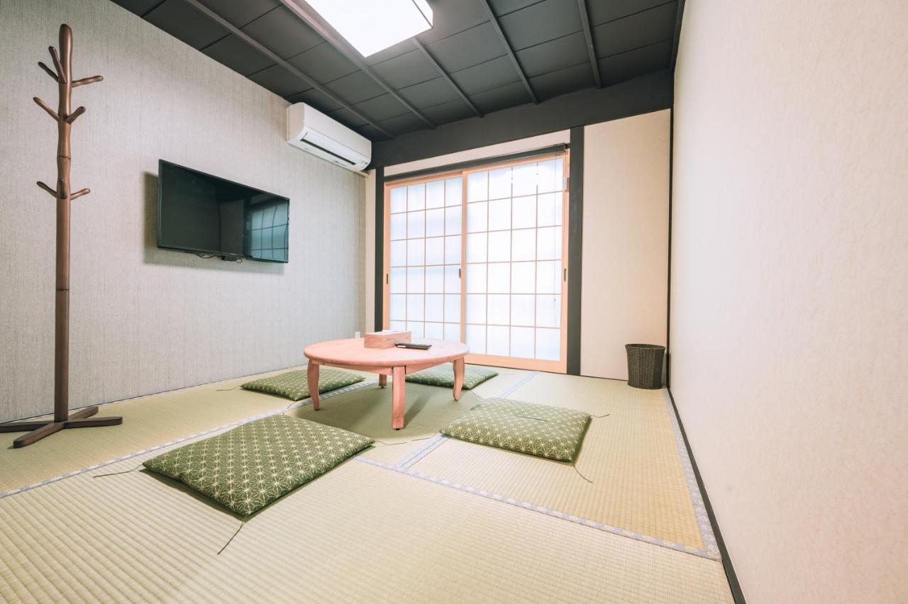 町屋 月 Machiya Tsuki *