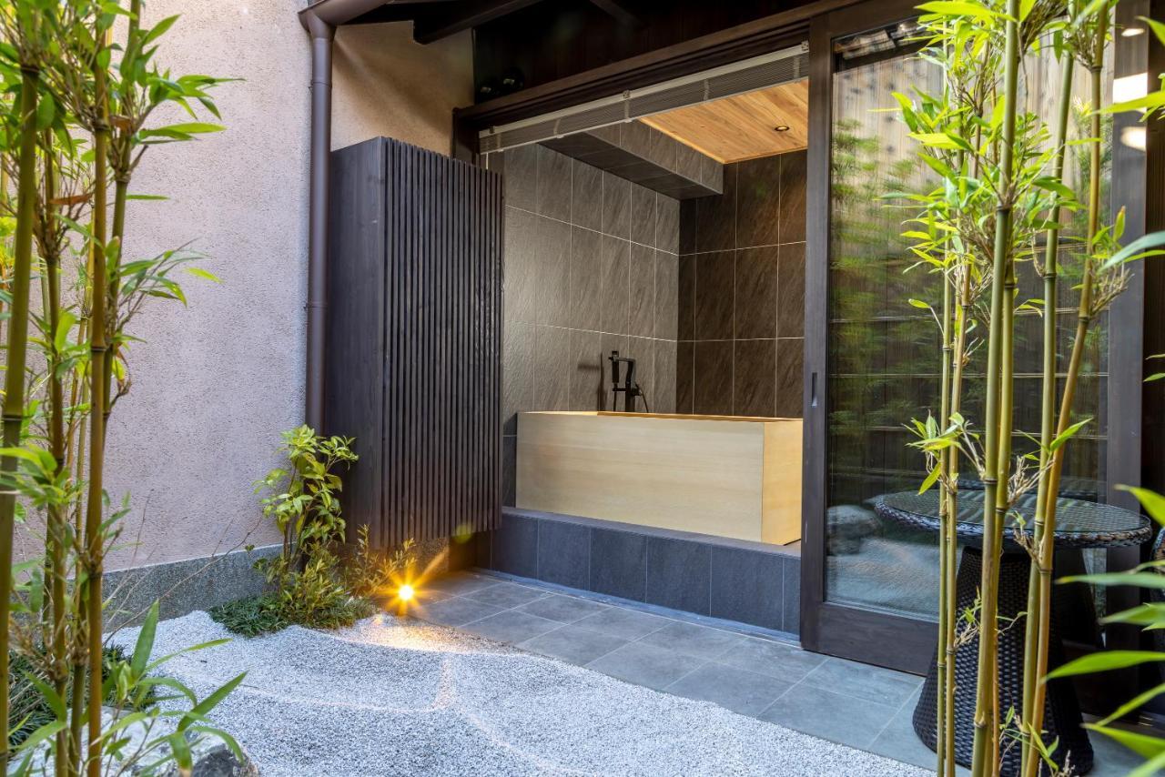 Gion Kawasemi *