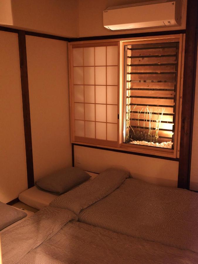 三日月 Mikazuki