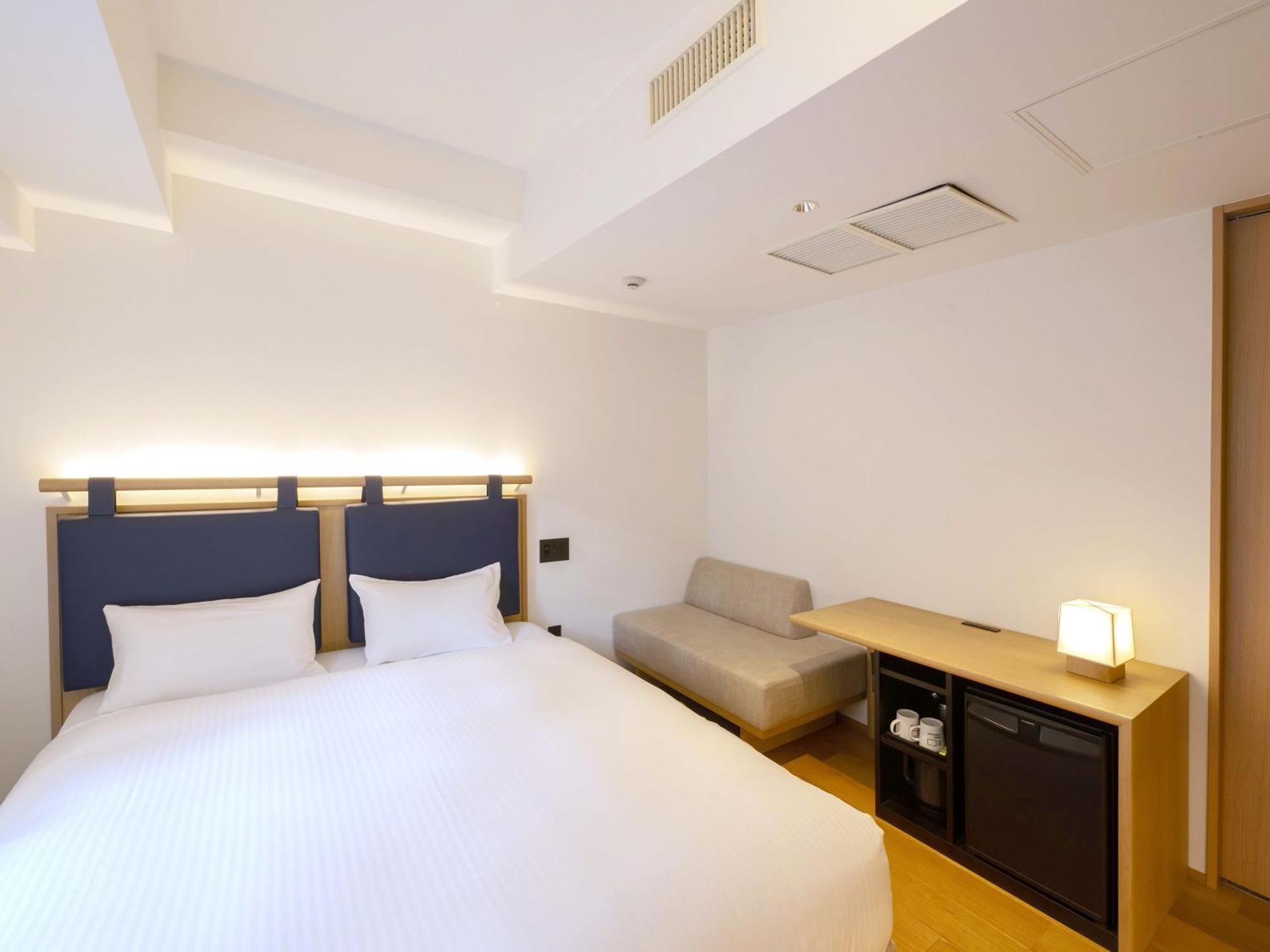 Androoms Shichijo Hotel
