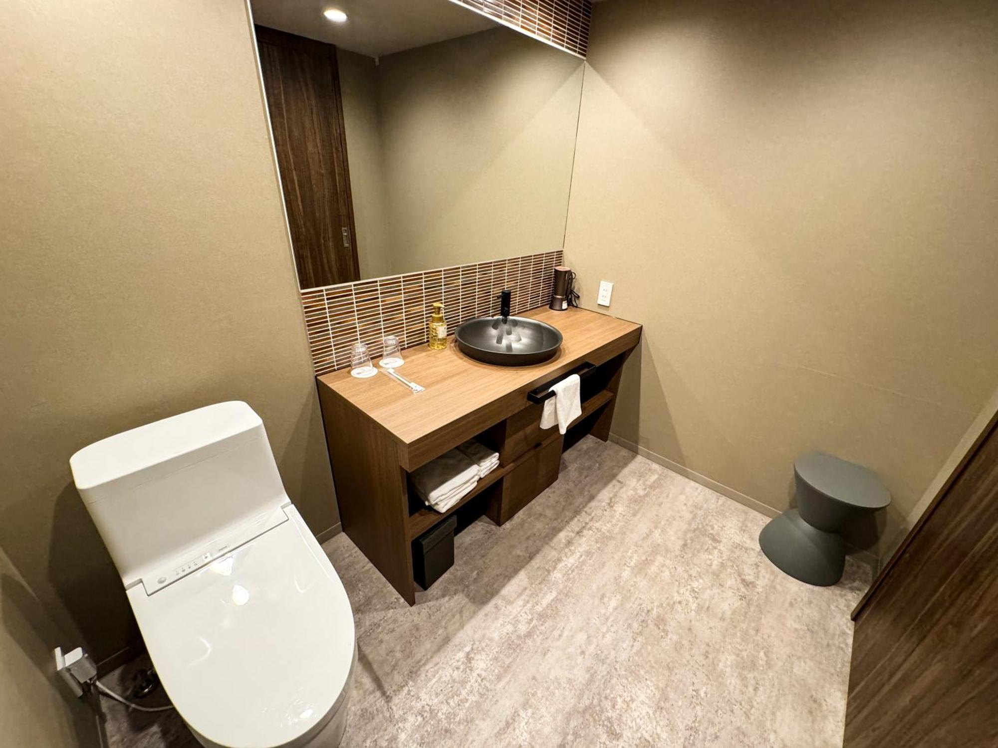 Hotel Rinn Station West