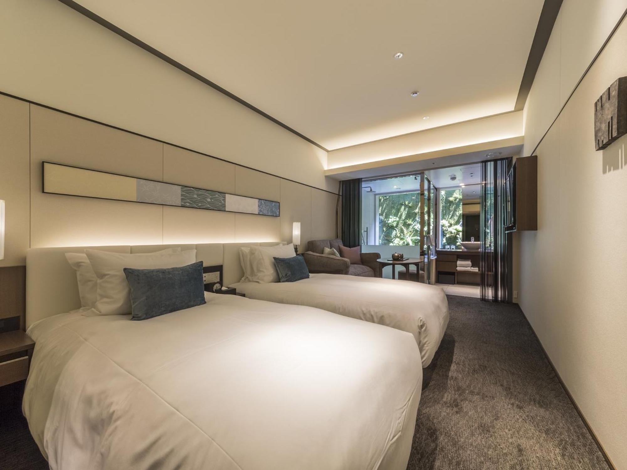 Solaria Nishitetsu Premier