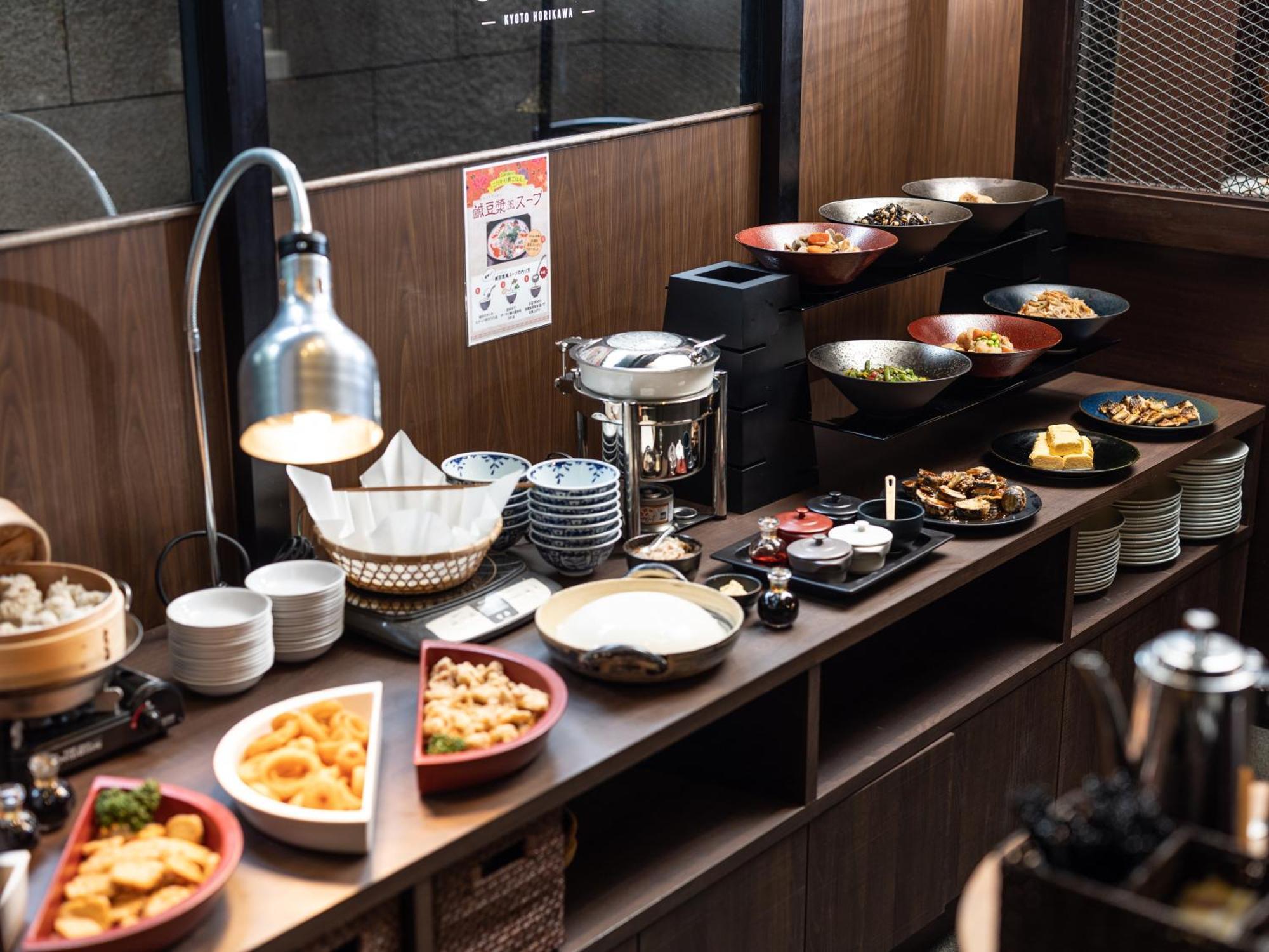 Apa Eki Horikawadori Hotel 3*