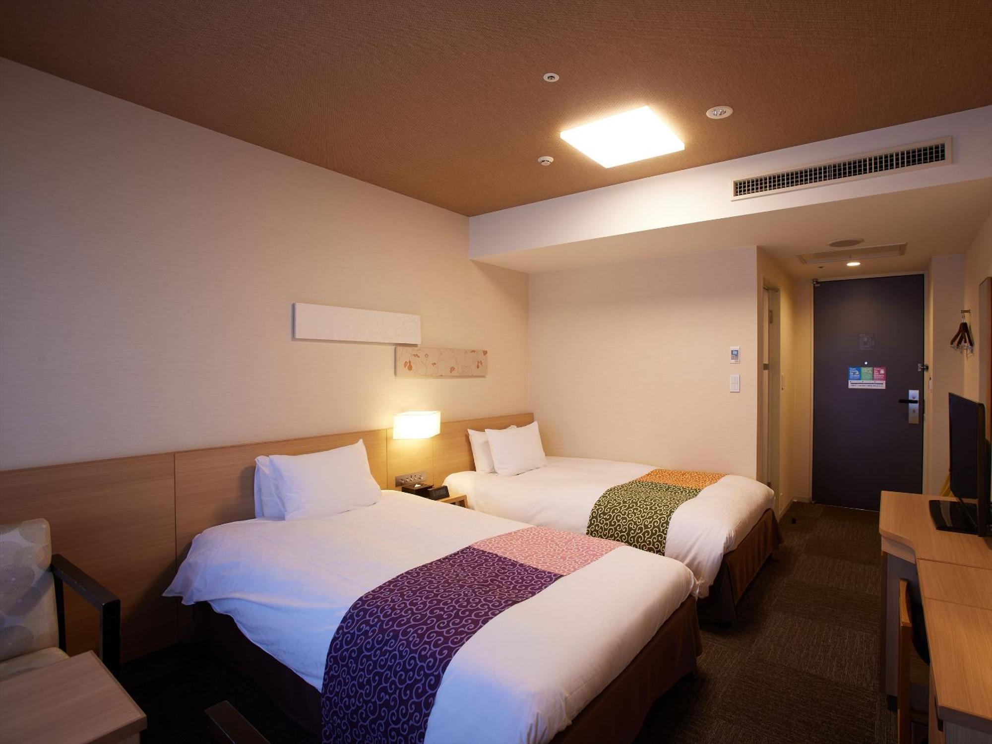 Hot Spring Hatoya Zuihokaku Hotel 4*