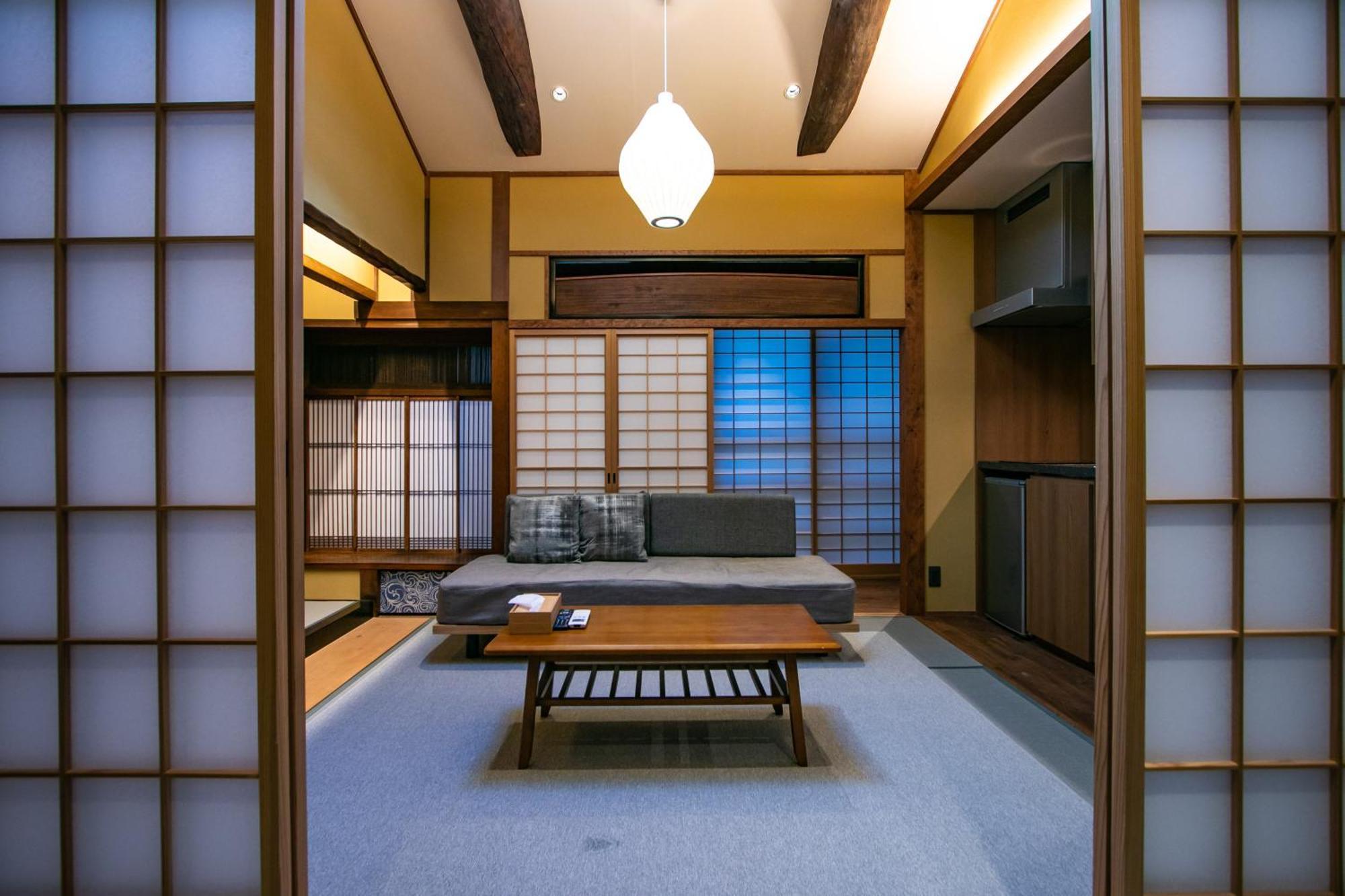 Minn Nijo-jo Aparthotel