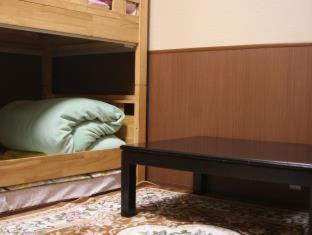 Oyama Hostel *