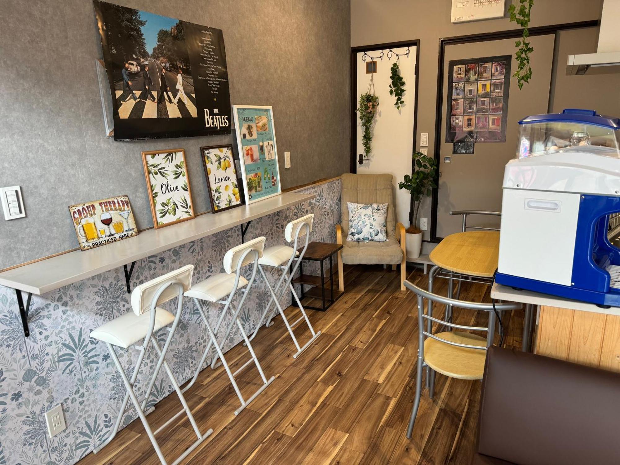 Cafe Sharehouse Guest house *