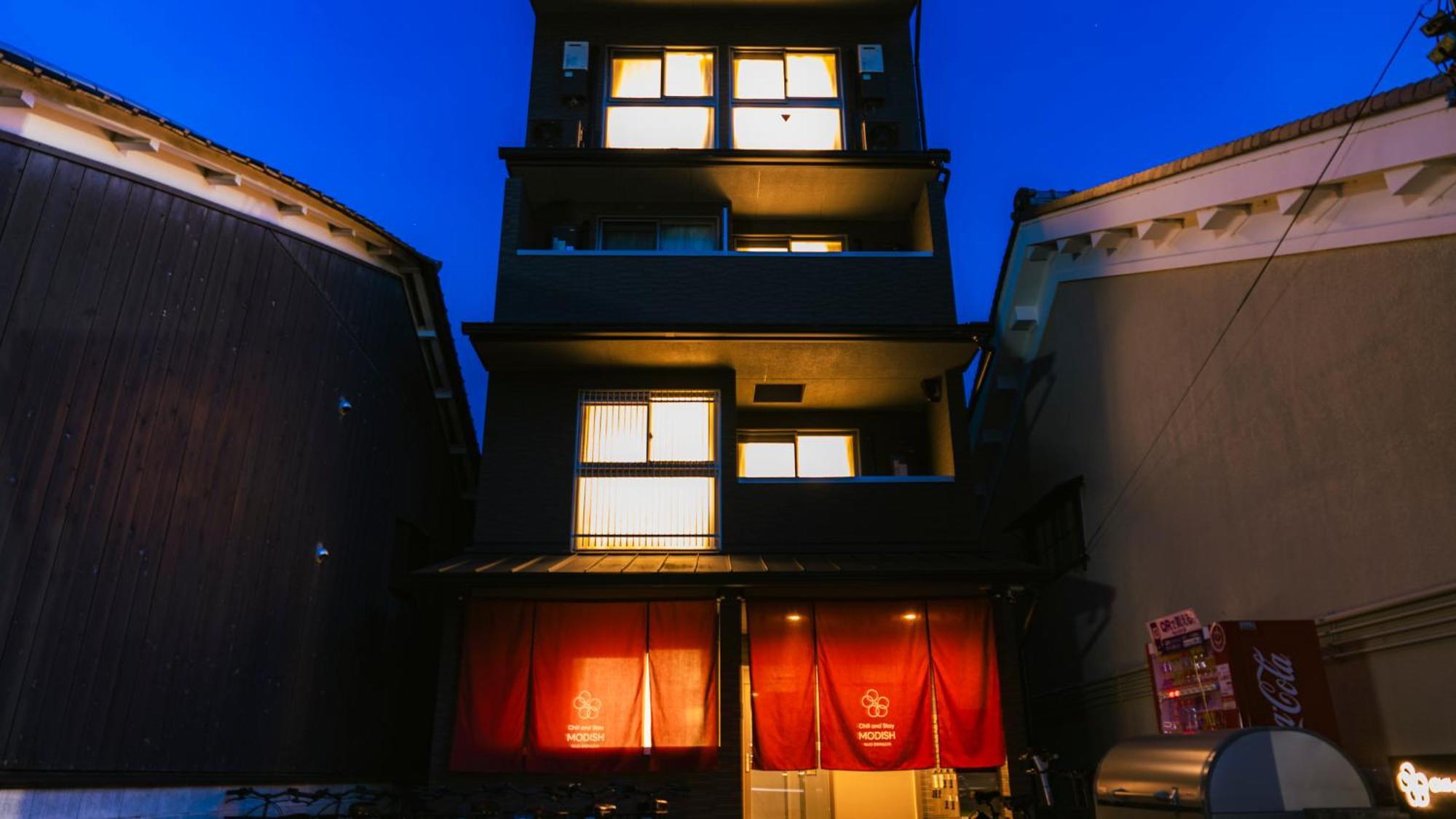 Modish Nijo Enmachi Apartment Kyoto