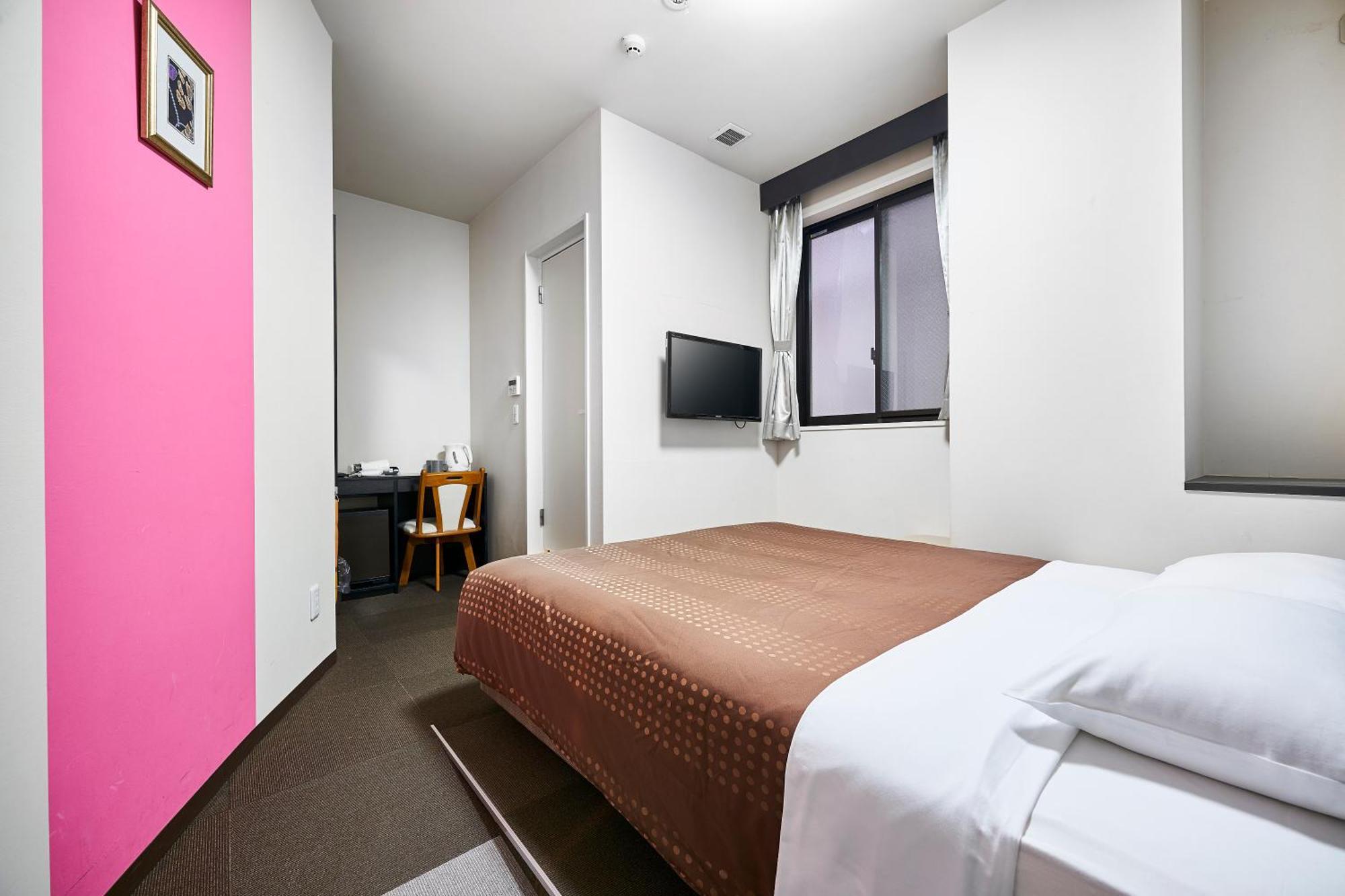 Izutsu Kawaramachi Sanjo Hotel 3*