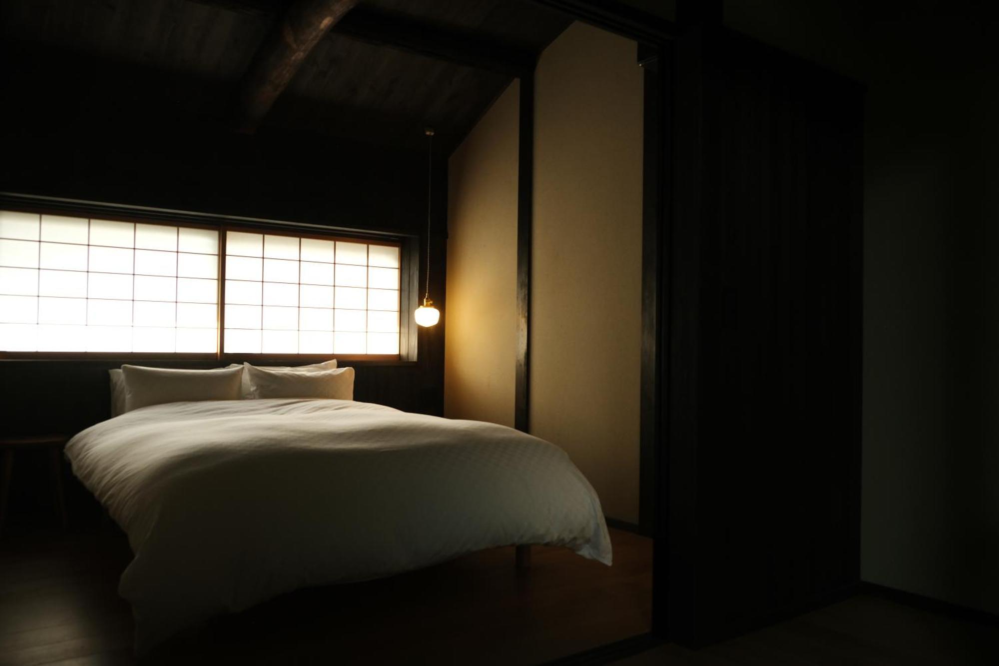 屋子 Wuz Marutamachi Kyoto