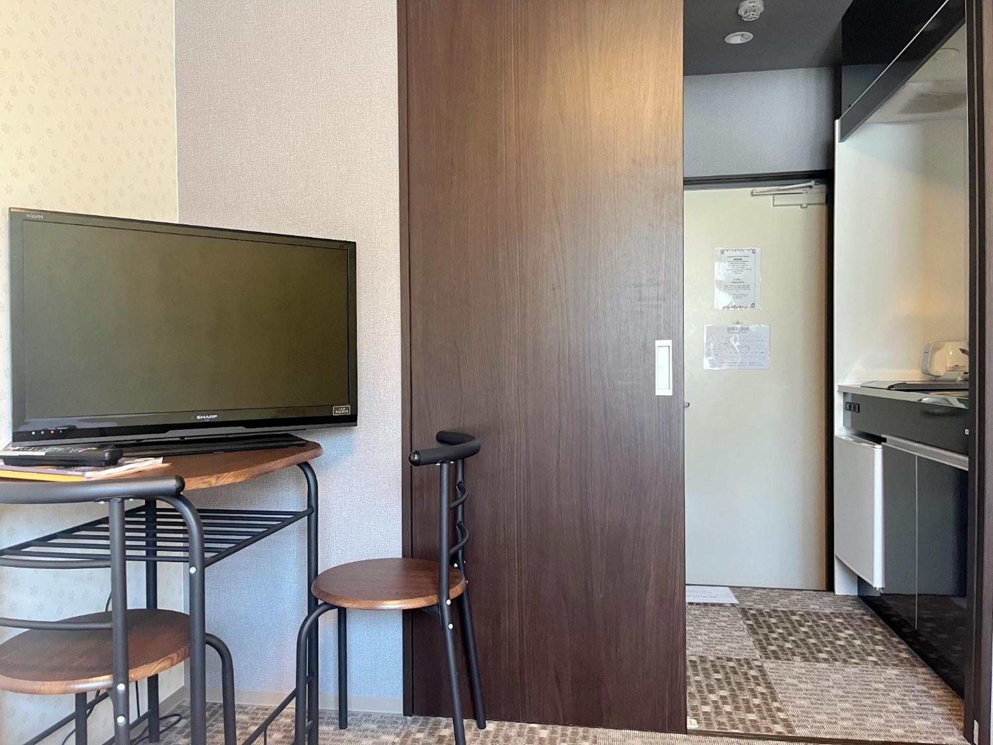 Miro Nijo - Vacation 41092v Hotel *