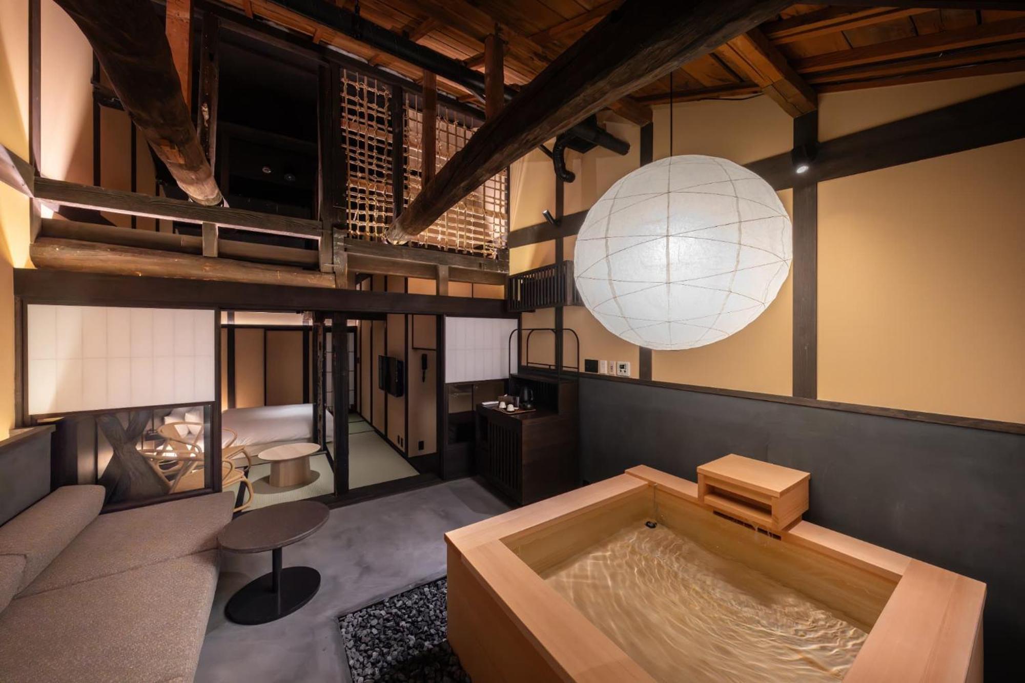 Nazuna Higashi Honganji