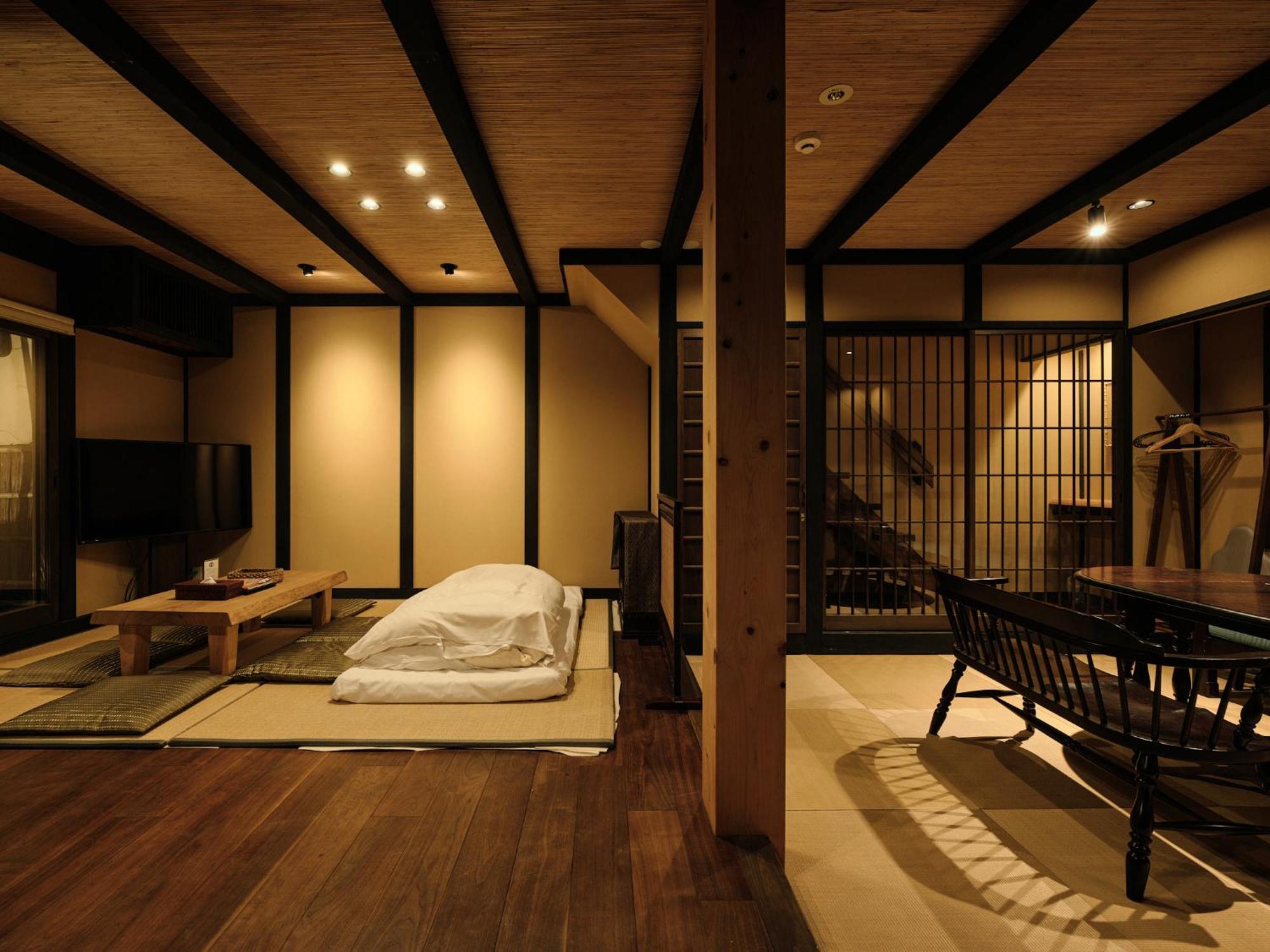Tsumugi Nishinotoinhanayacho * Kyoto