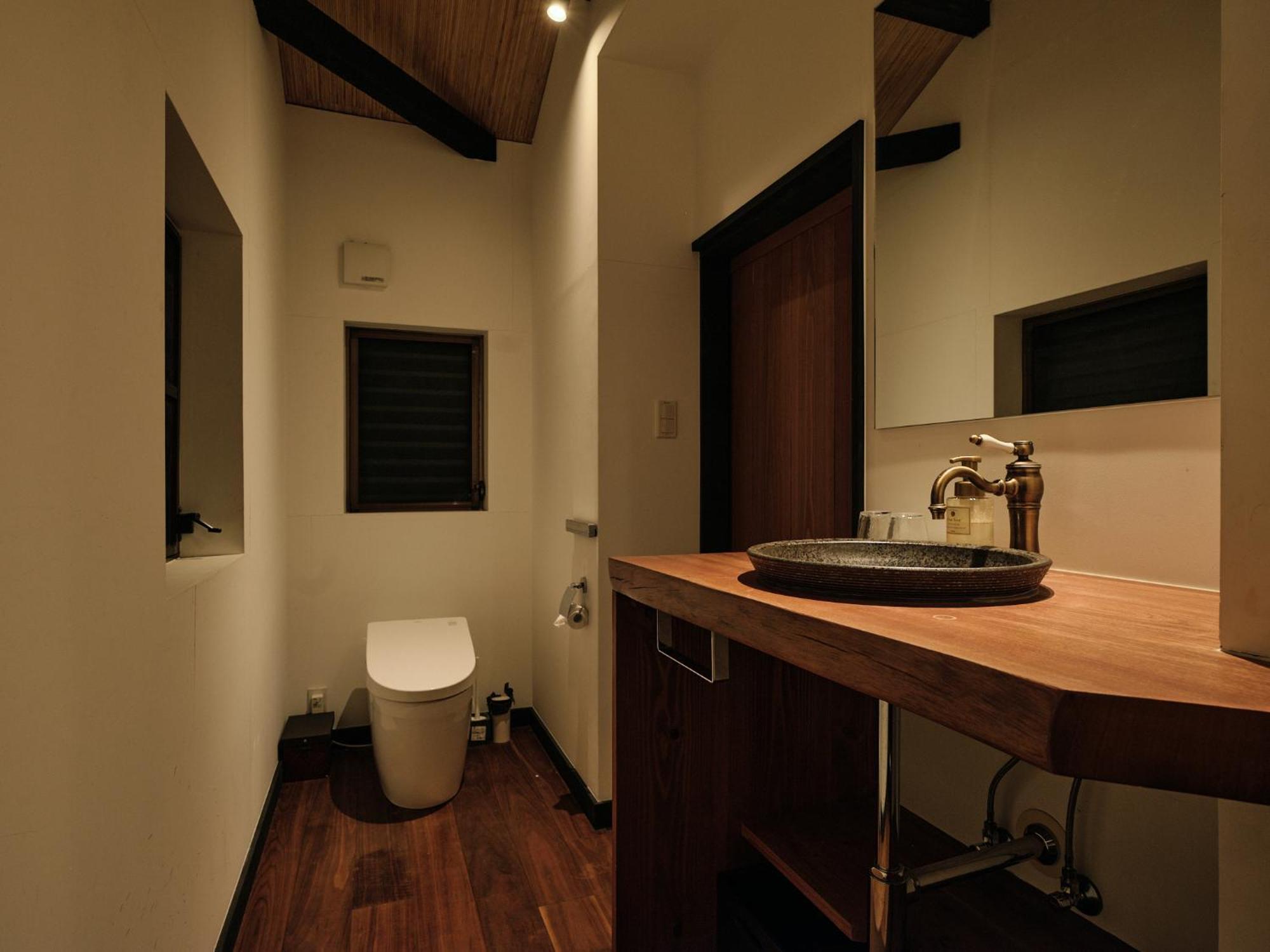 Tsumugi Nishinotoinhanayacho Villa