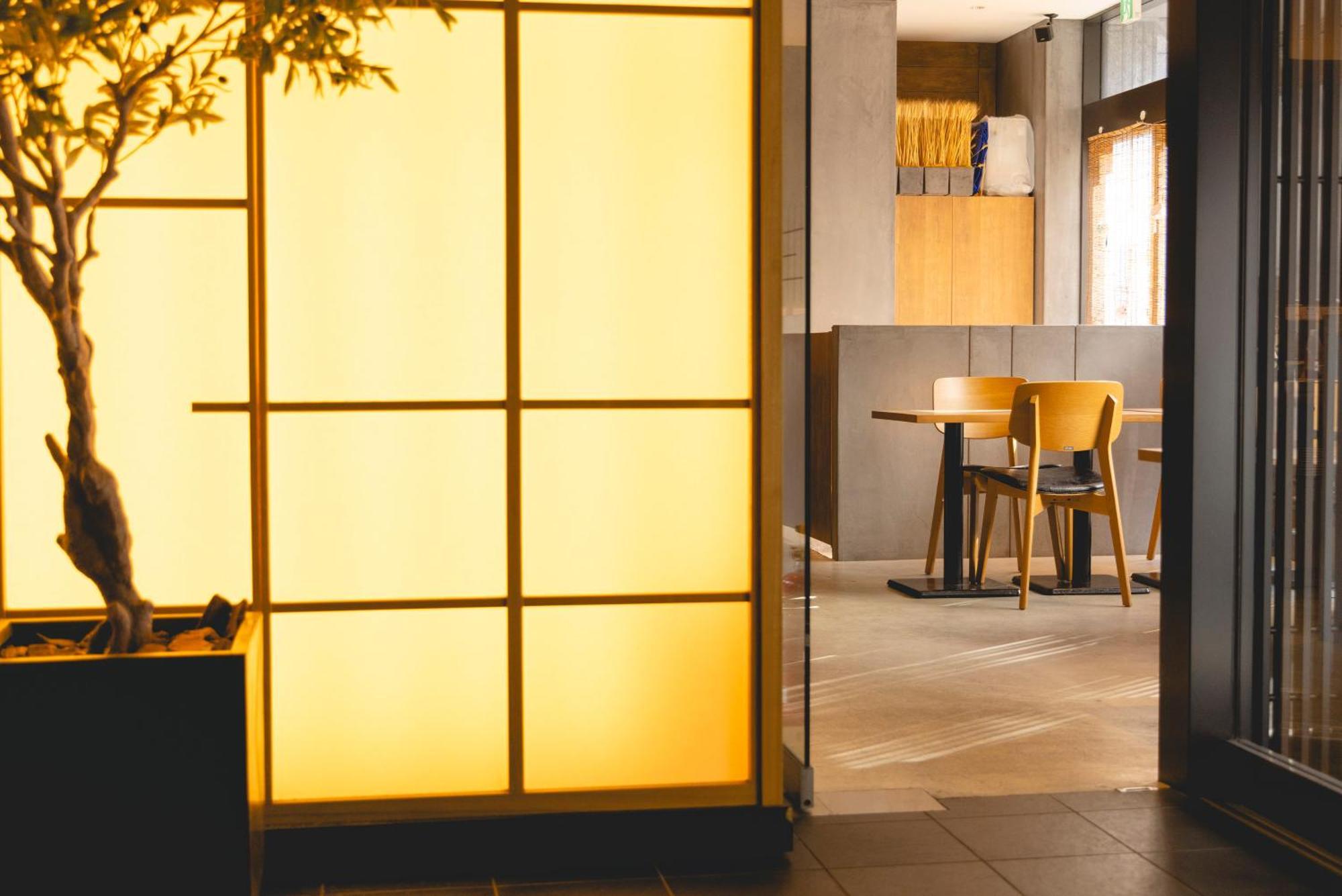 Wing International - Shijo Karasuma Hotel 3*