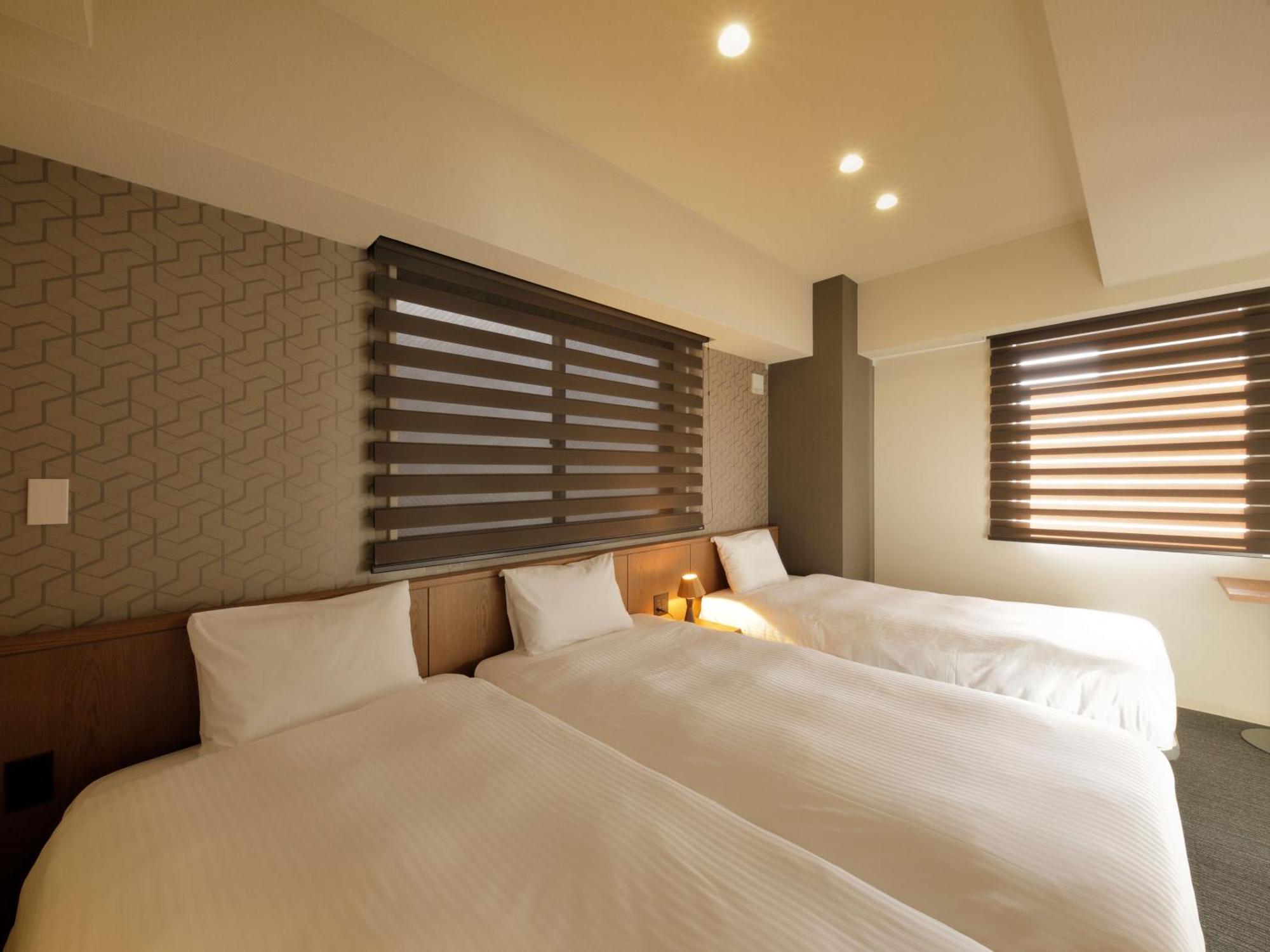 Smart Place Shijo Horikawa Hotel 3*