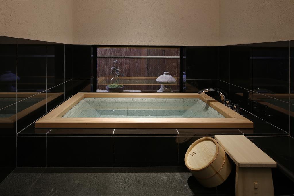 Ryokan Kyomachiya Sakura Urushitei