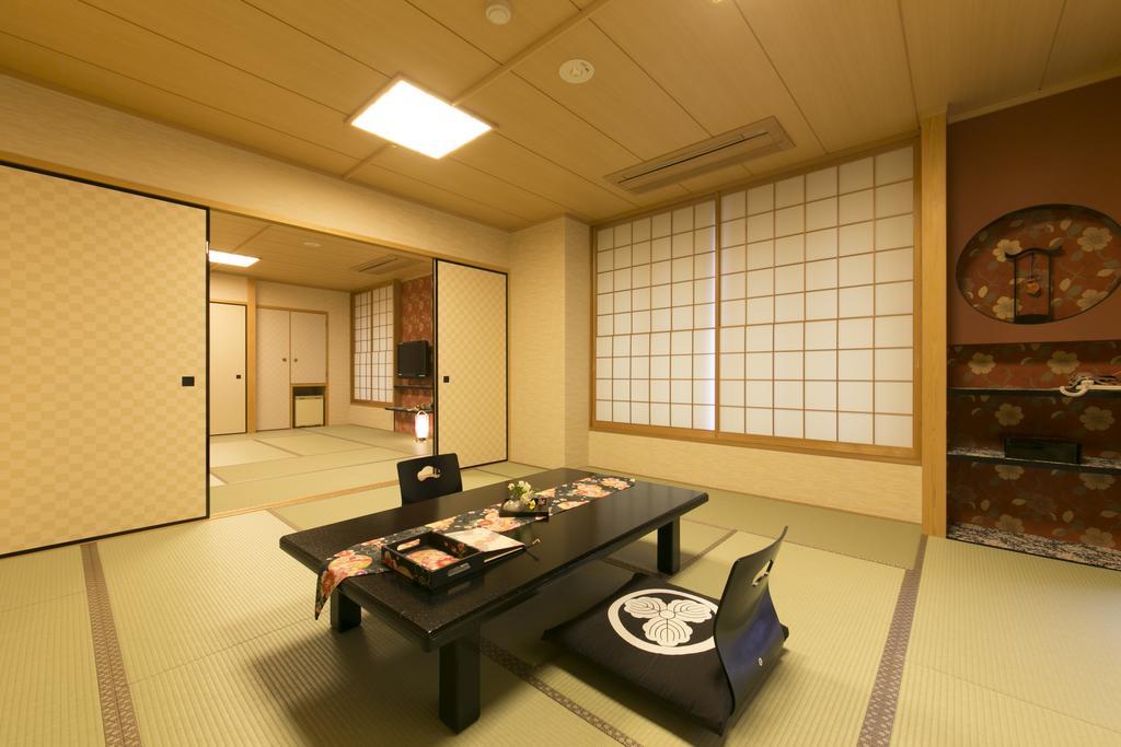 Matsui-bekkan Hanakanzashi Kyoto
