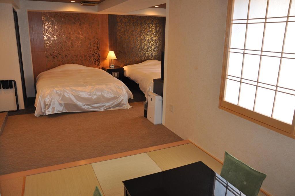 Sunline Gion Shijo
