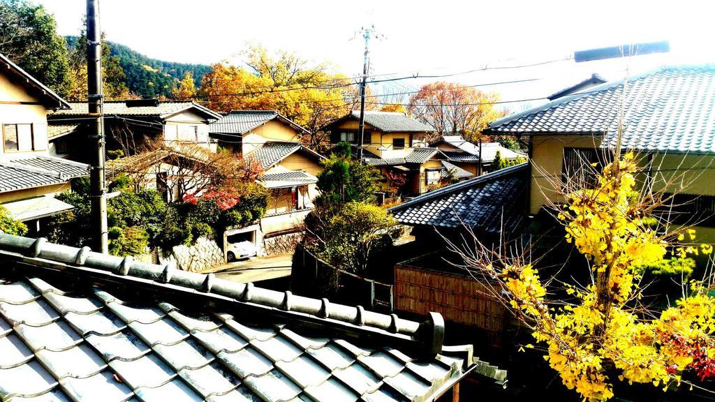 Kinkaku