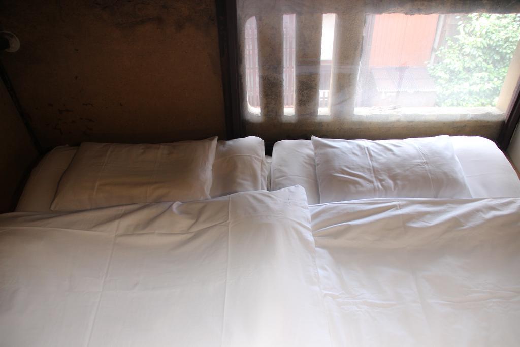 Haruya Umekoji Hostel