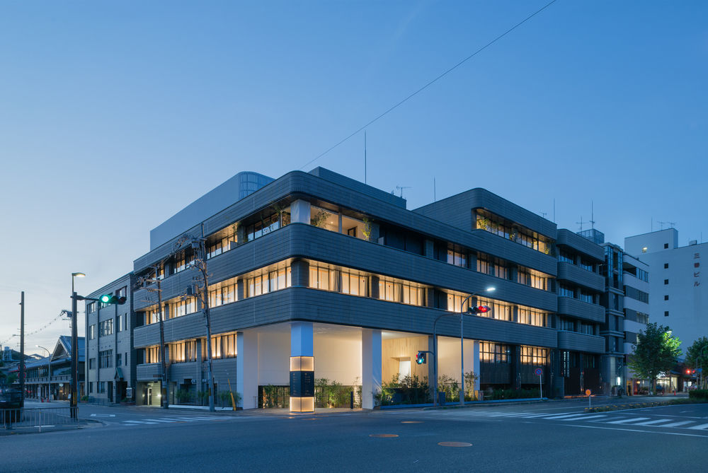 Kanra Hotel 4*