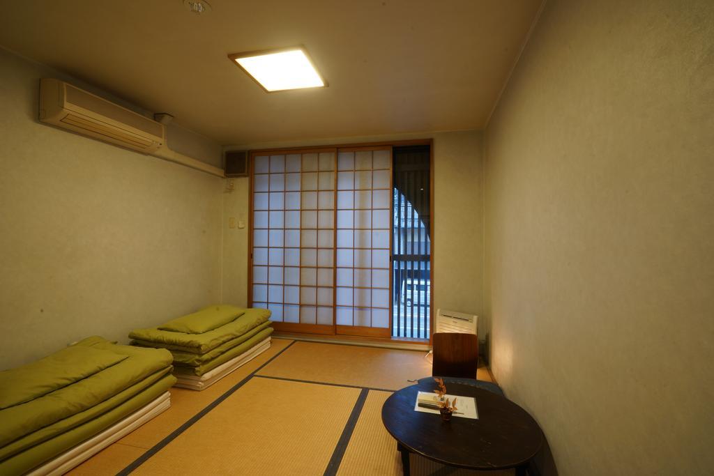 Hostel Lantern *