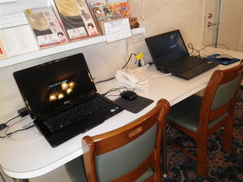 Hotel Station West 2*