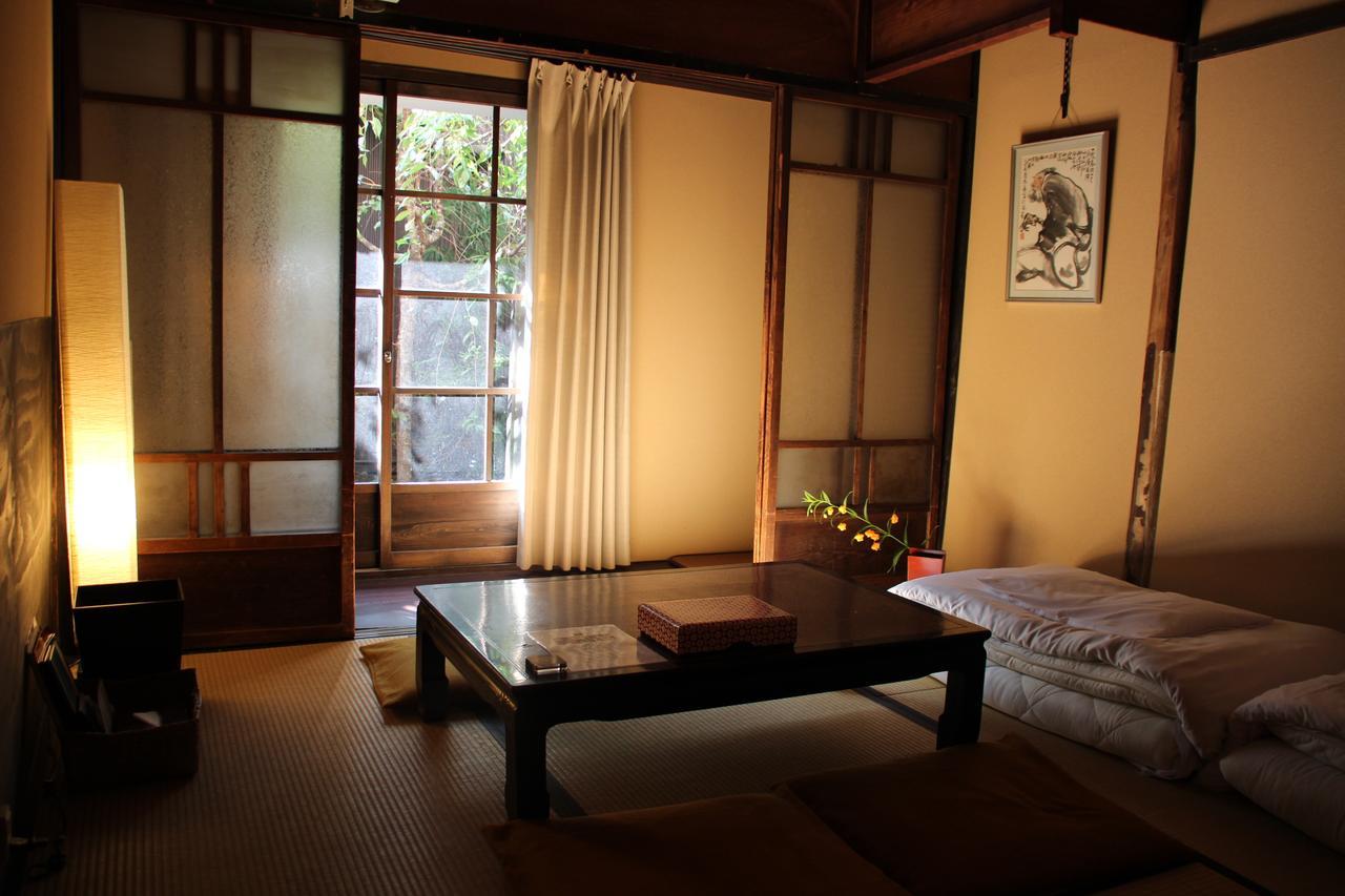 Hostel Haruya Umekoji *