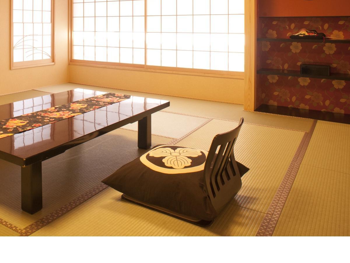 Ryokan Matsui-bekkan Hanakanzashi 4*